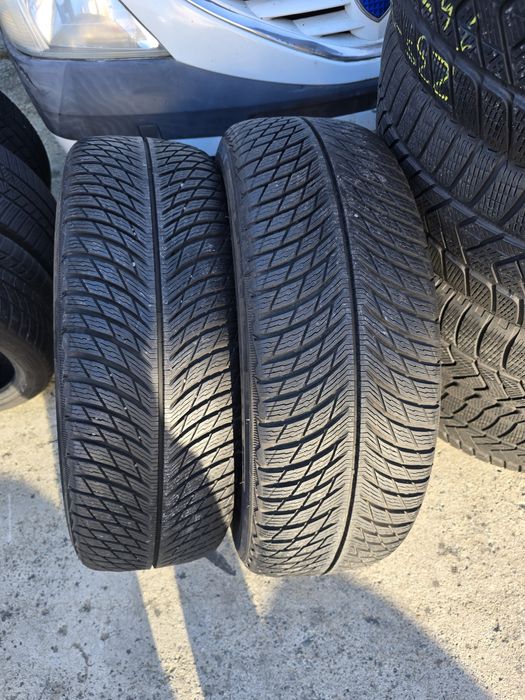 Anvelope iarna 235 60 18