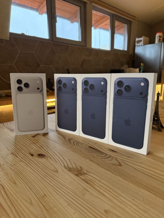 iPhone 17Pro Max , 256 GB Deep Blue și Silver