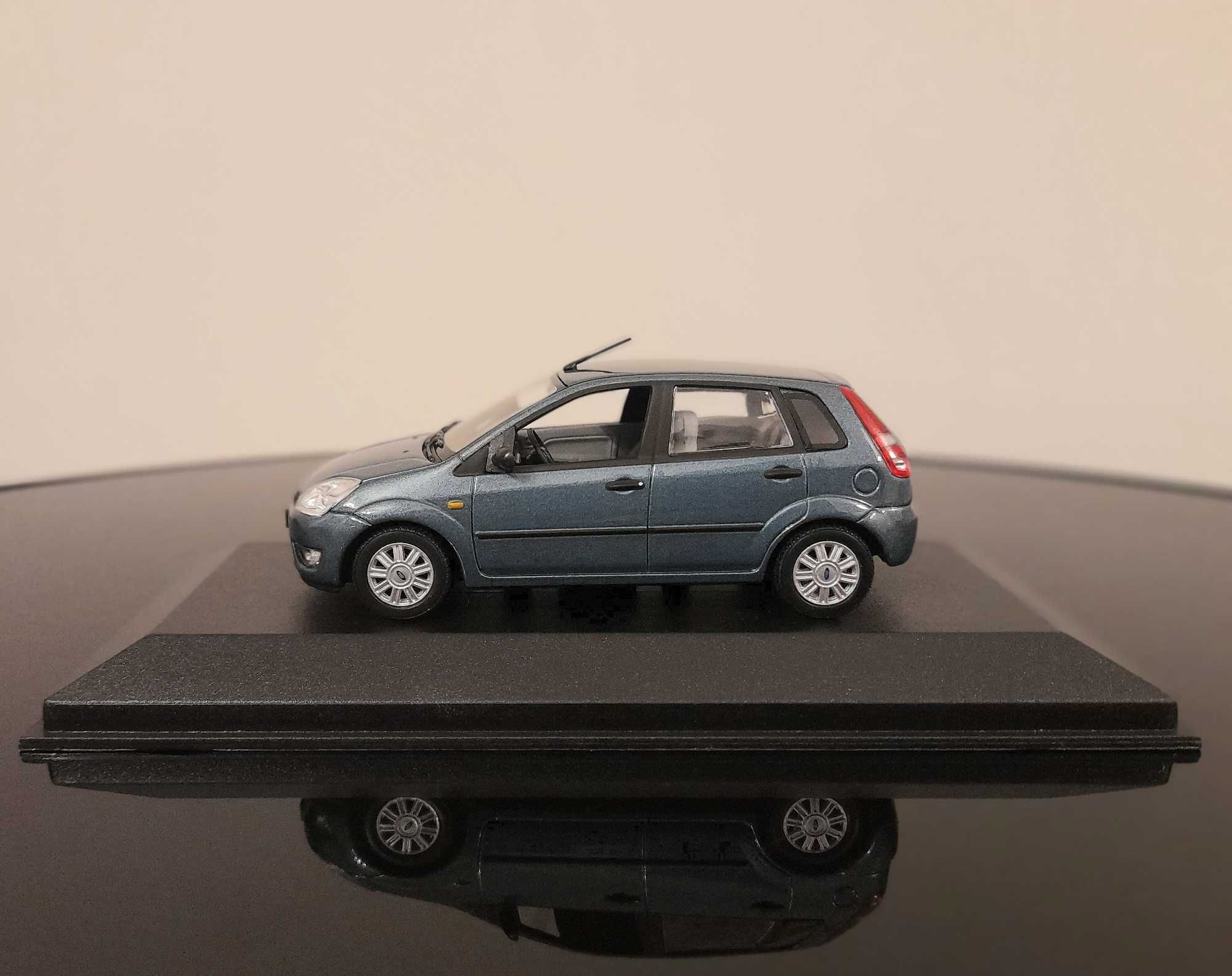 Ford Fiesta 5-doors 1:43 Minichamps