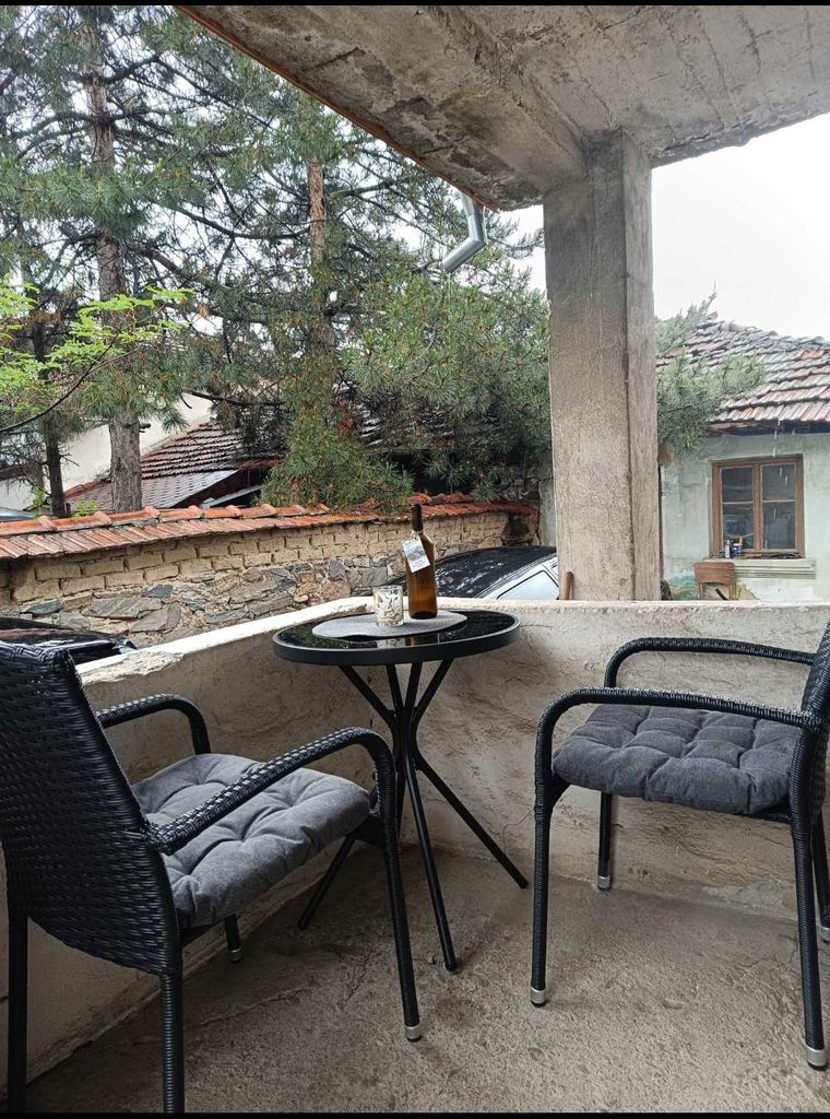 Продава се Къща в Кричим - 330 кв.м за 243 €/кв.м - Снимка #2