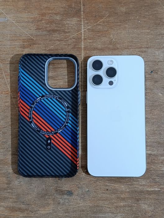 Продаю СРОЧНО iPhone 15 Pro Max 512/dual sim