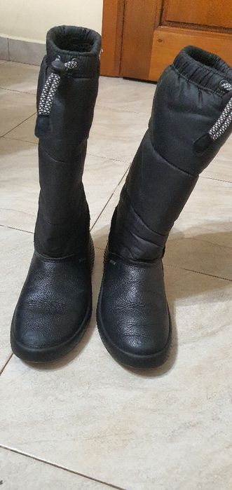 Vând cizme Ecco. Mărime 35