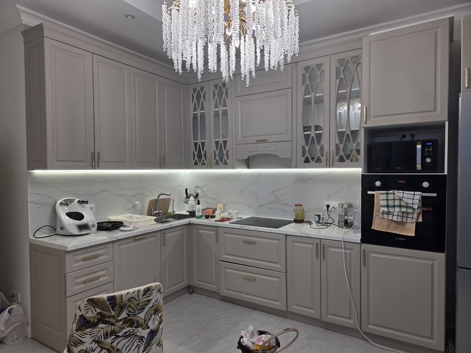 Кухонный гарнитур.  Бу самовывоз.  Саморазвитие угловой размер 205х310