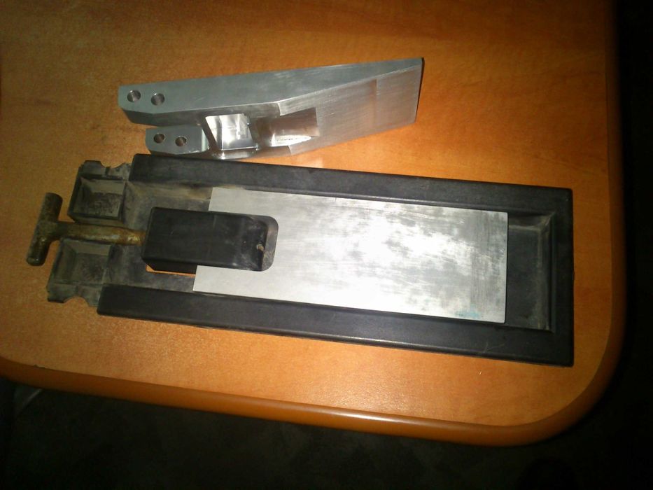 Clapeta aluminiu inchidere oblon Mercedes Sprinter, Vw LT