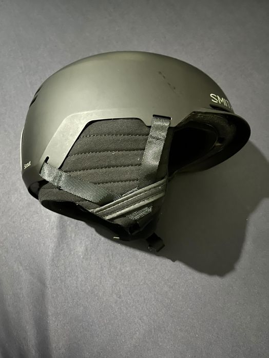 Ски каска Smith размер M