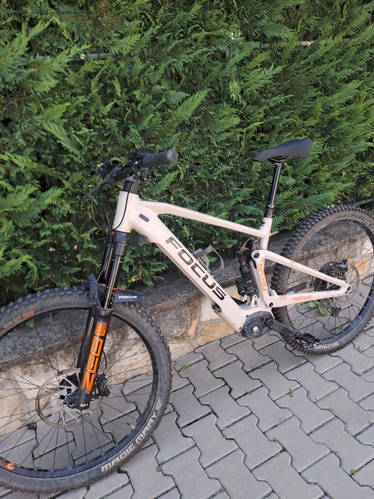 Bicicleta Electrica Focus Full Suspension