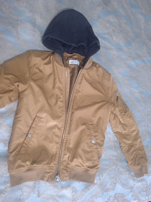 Куртка детская  122/128