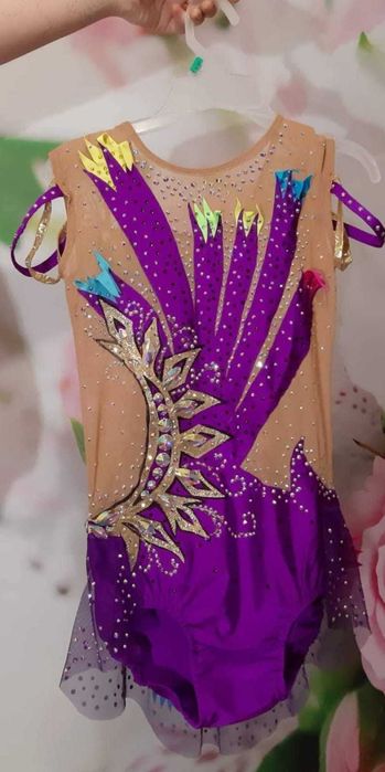 Costum de gimnastica ritmica junioare