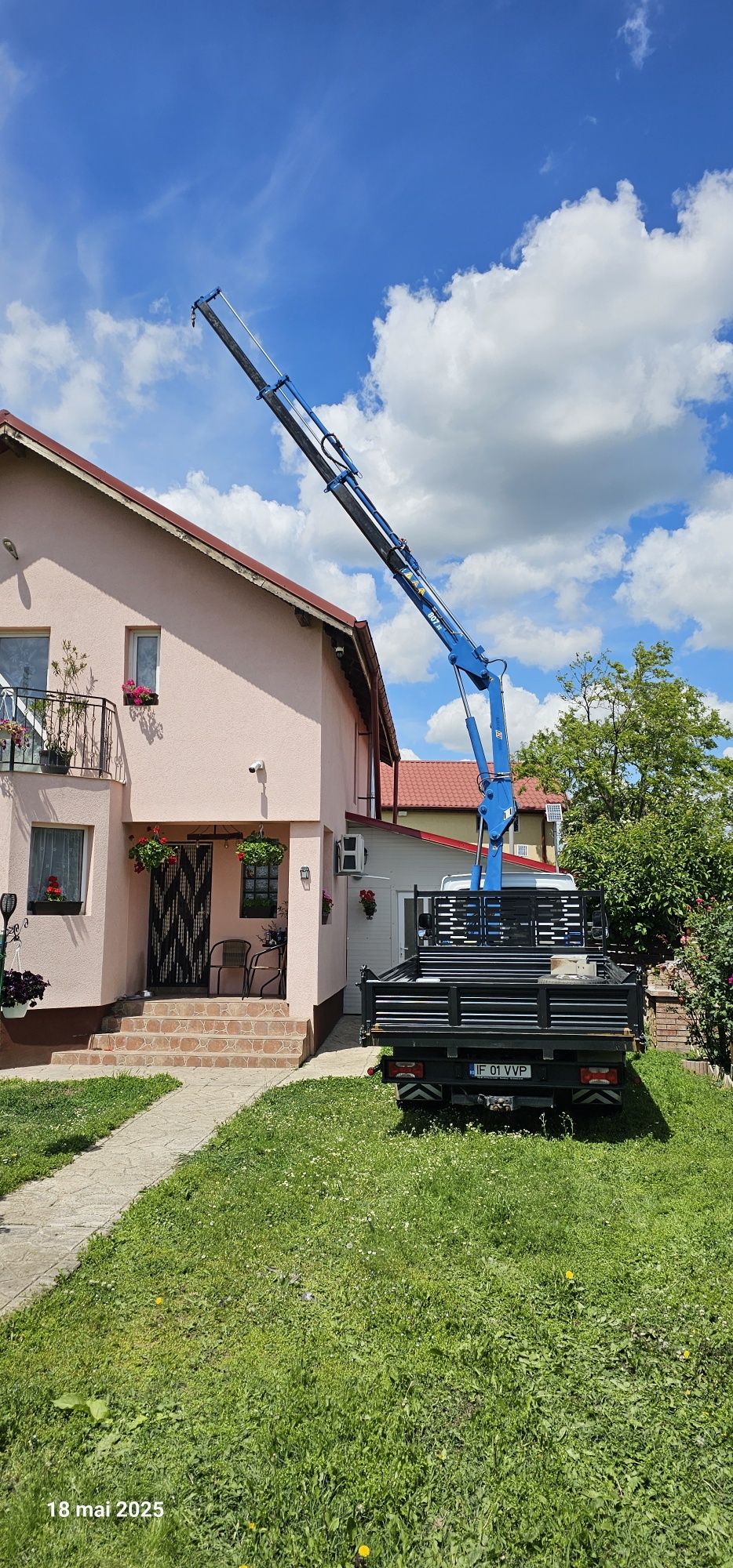 Servicii transport cu macara