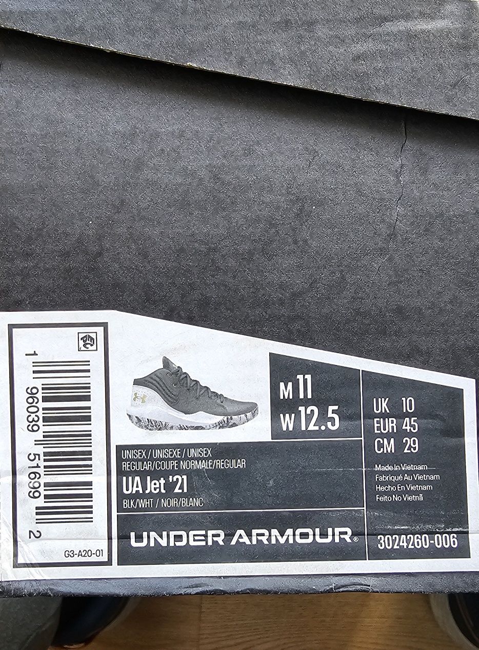 Unde Armour Jet 21.