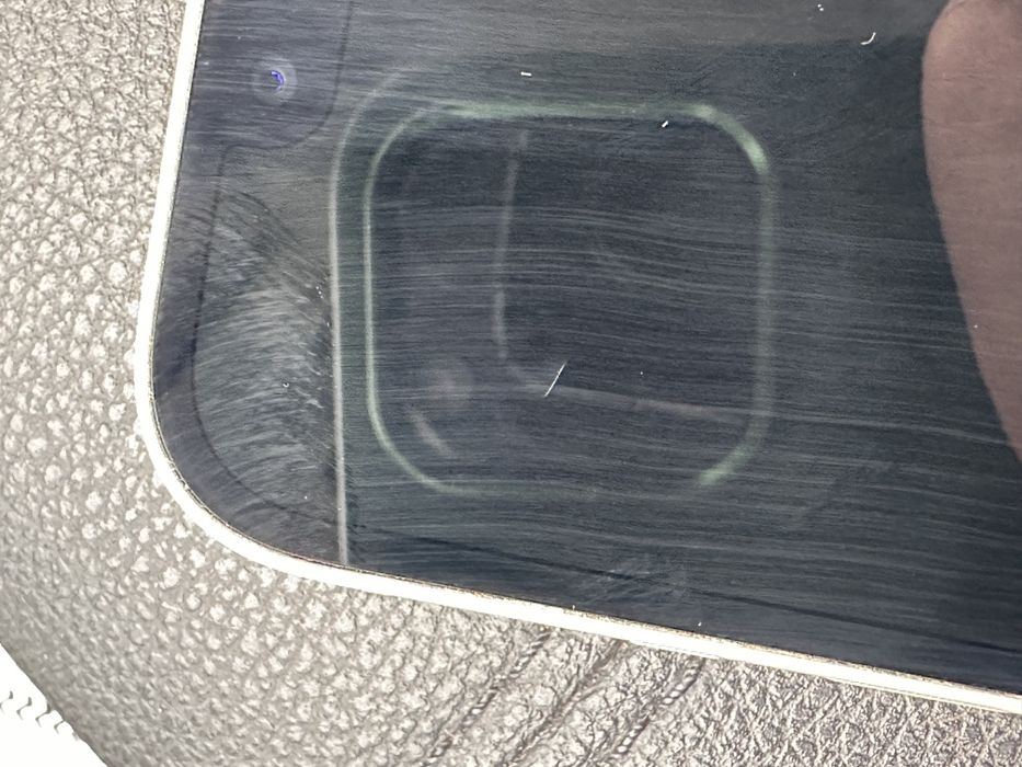 PENTRU PIESE iPhone 13 starlight