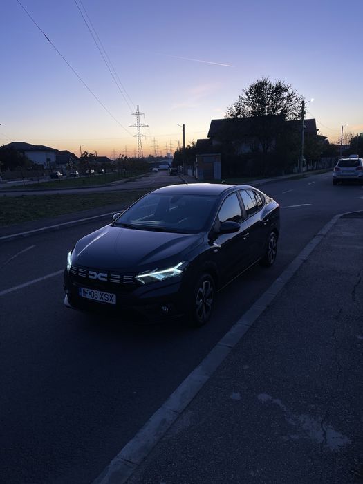 Dacia Logan 2024 1.0 GPL Full