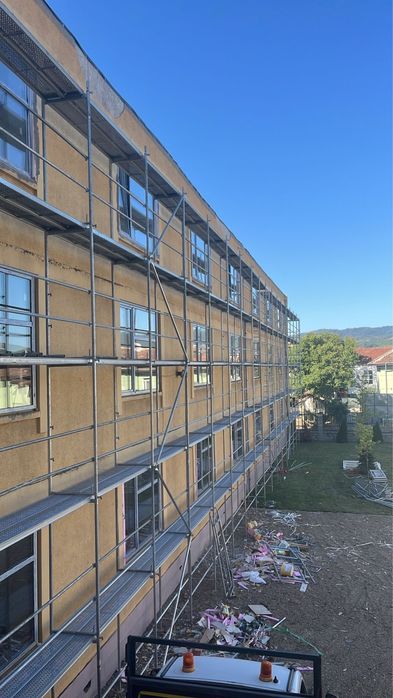 Inchiriere schela cu montaj