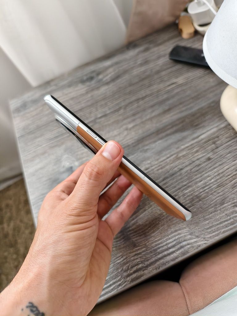 Oppo Find X6 Pro 16GB/256GB, Piele