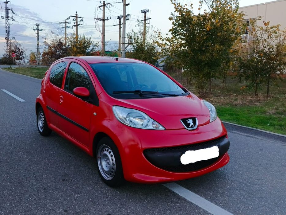 Vând Peugeot 107 1.0 Benzină An 2007