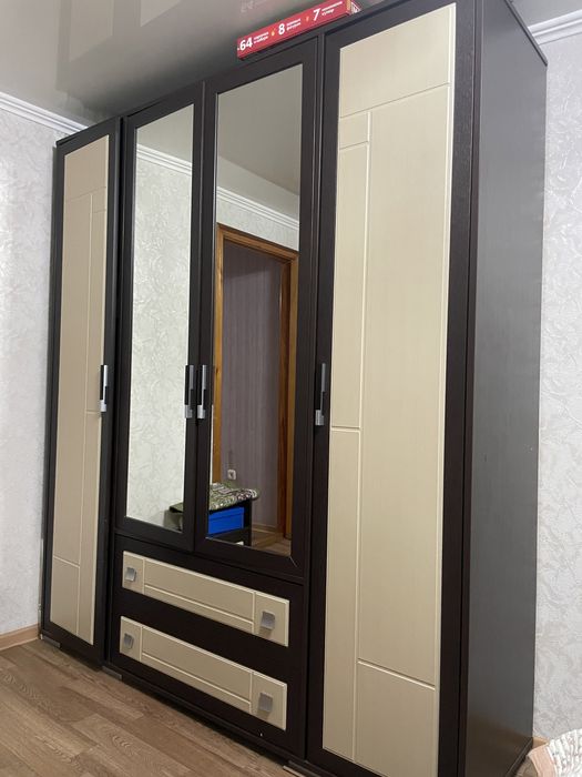 Спальный гарнитур