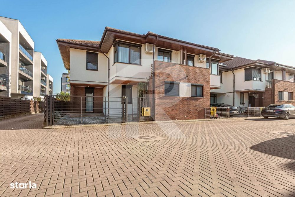 Casa ideala pentru familie–4 camere, curte amenajata, complex privat