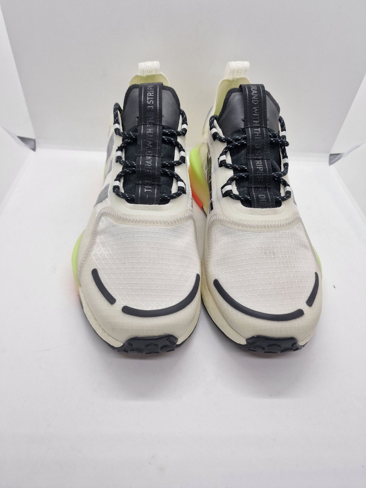 Adidas NMD V3 GW3063 nr. 44,46