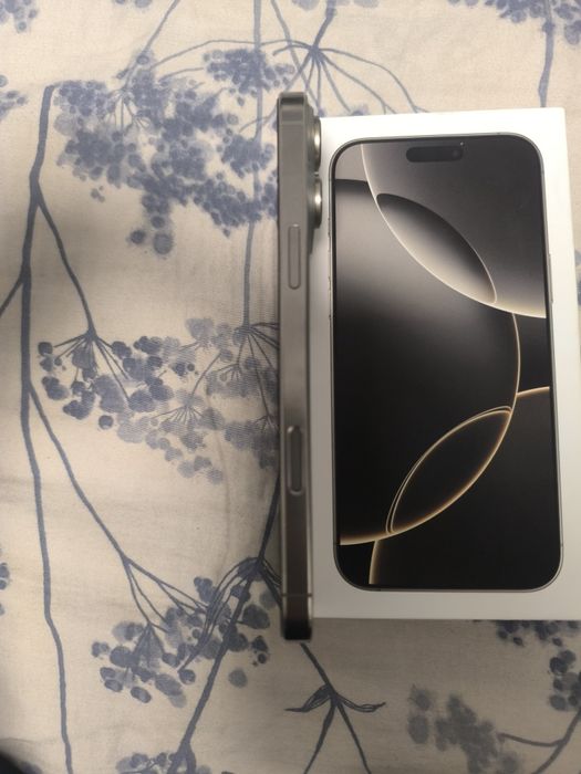 Vând s-au schimb iPhone 16 Pro Max 5G 512GB Natural Titanium