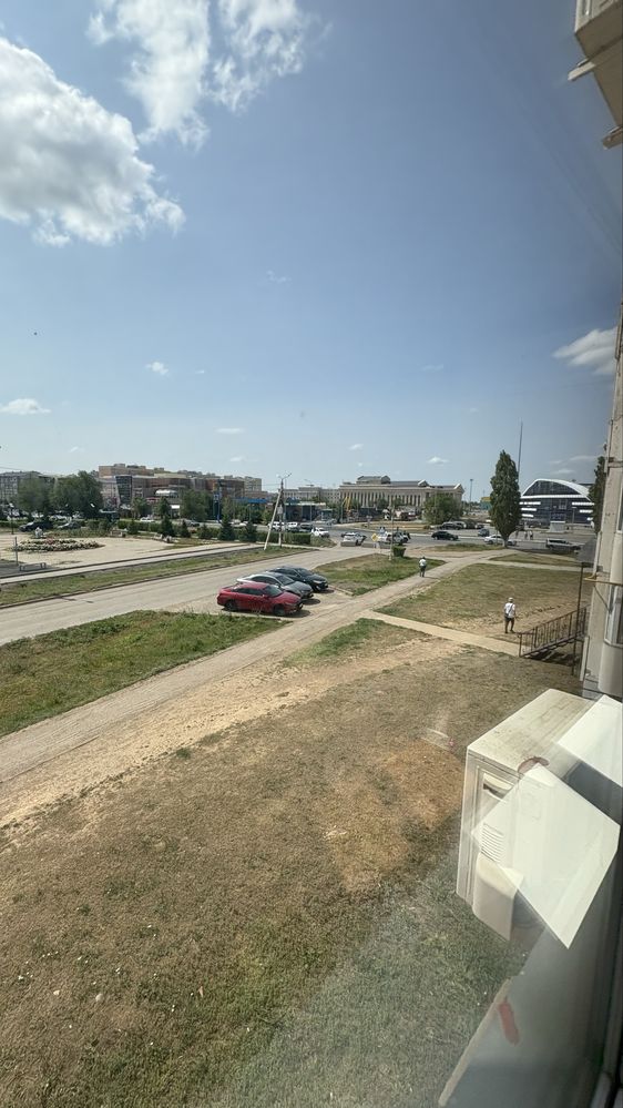 Продам 2-комн кв. Кунаева 67. 2 эт.
