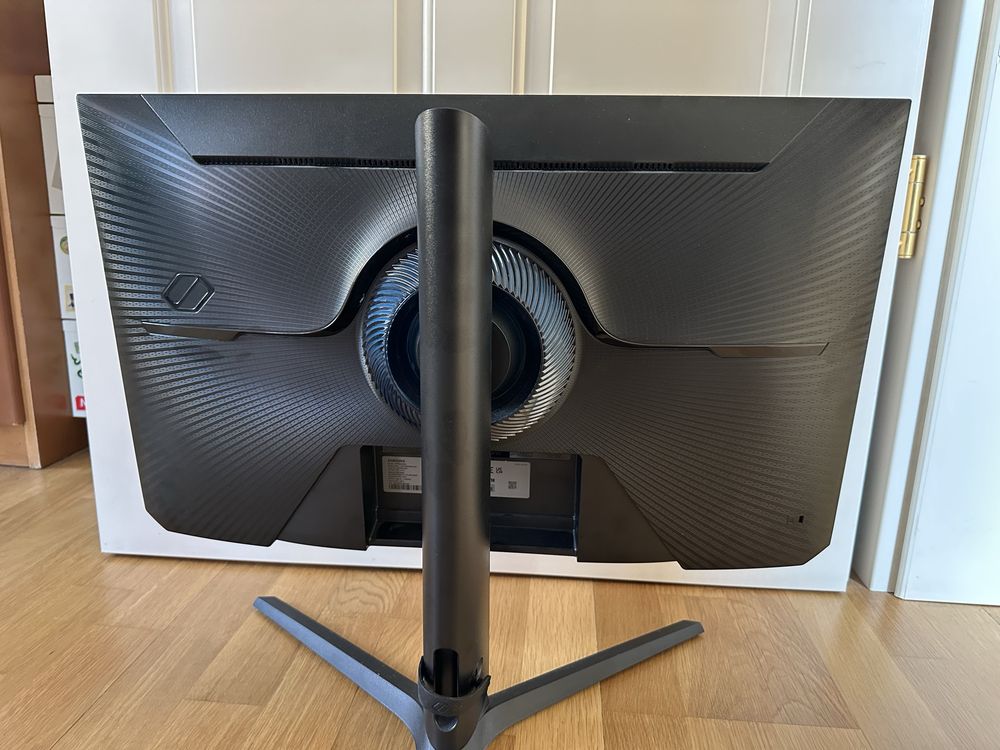 Monitor Gaming Samsung Odyssey G4 27” Full HD 240Hz 1ms