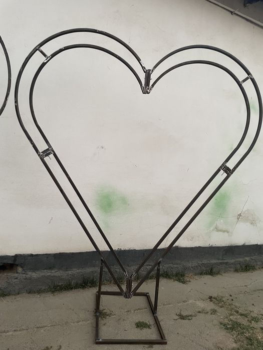 Колдан жасалган журекше