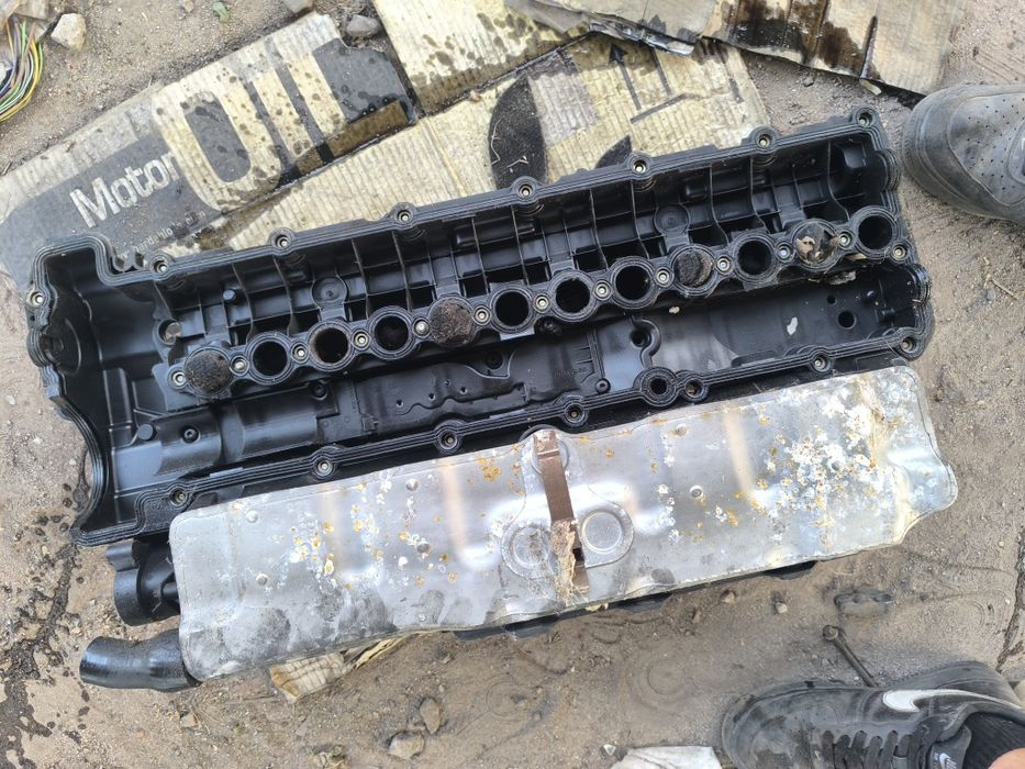 Капак клапани Bmw e90 330d 231кс m57 бмв е90 е91
