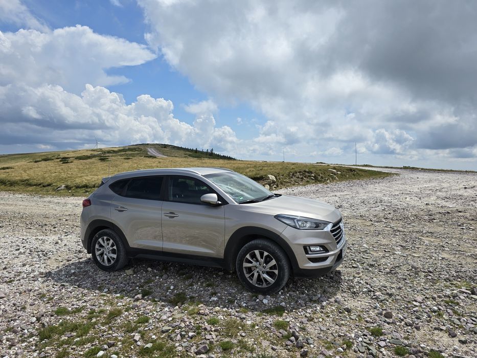 Vând Hyundai Tucson din 2018 proprietar unic.