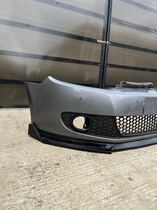 Bara față Volkswagen Golf 6 2011 cu senzori și lip