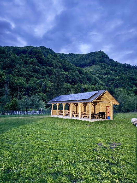 Cabana de inchiriat