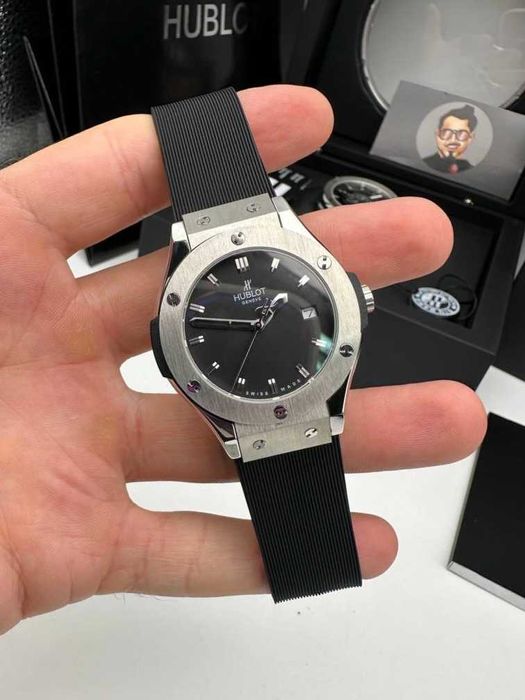 hb classic fusion 31mm Дамски Часовници