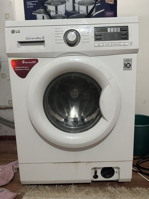 стиральная машина в хорошем состоянии