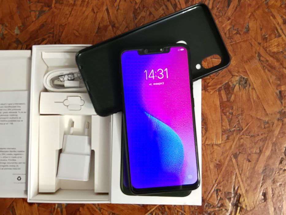 Продам телефон Lenovo S5 Pro .