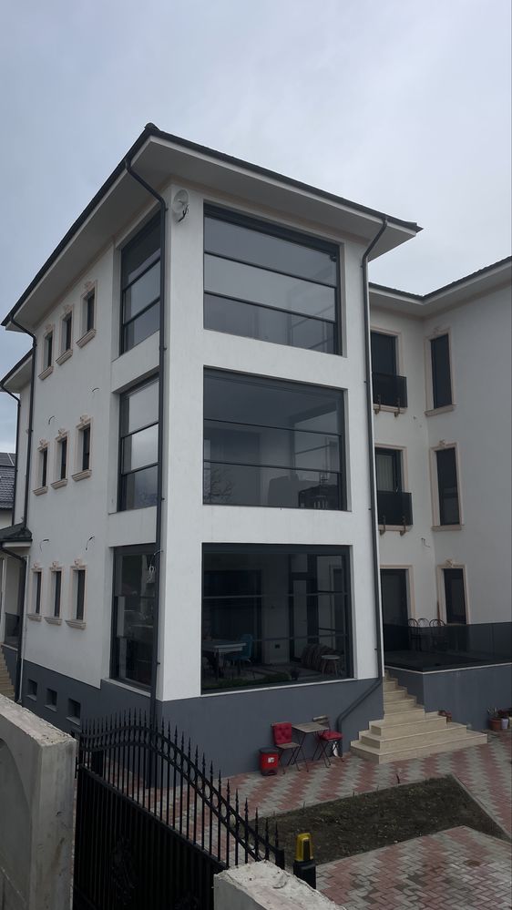 İnchidere terasa si balcoane