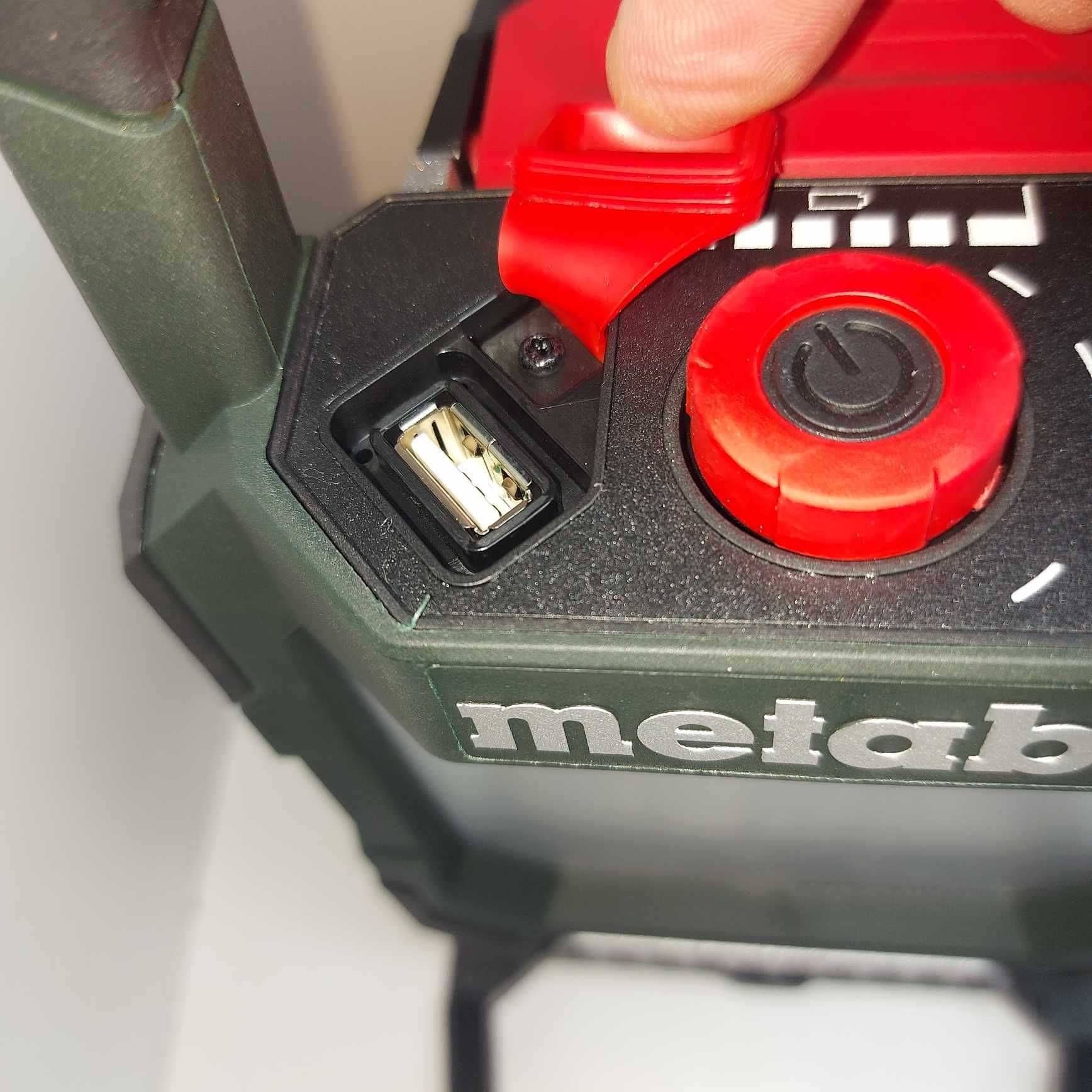 Строителен акумулаторен прожектор Metabo BSA 18 LED 4000