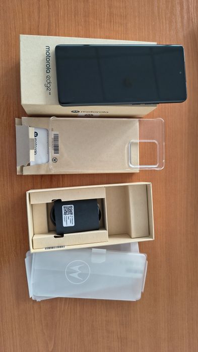 Motorola edge 40 като нов!