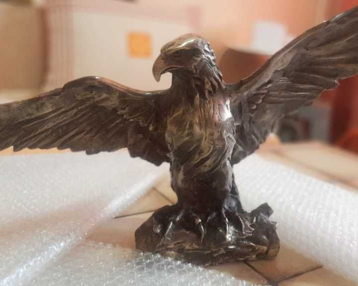 статуетка-орел бронз