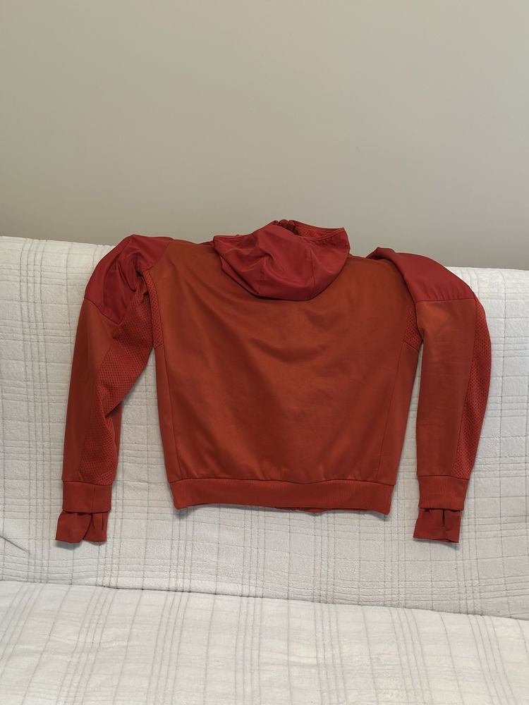 Bluza sport cu gluga marimea M