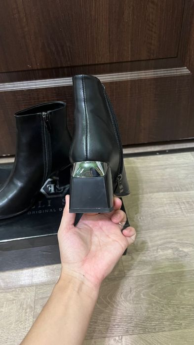 Продам осенний ботильон