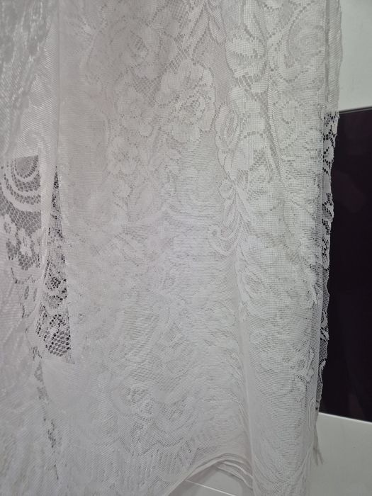 Perdea cu model floral