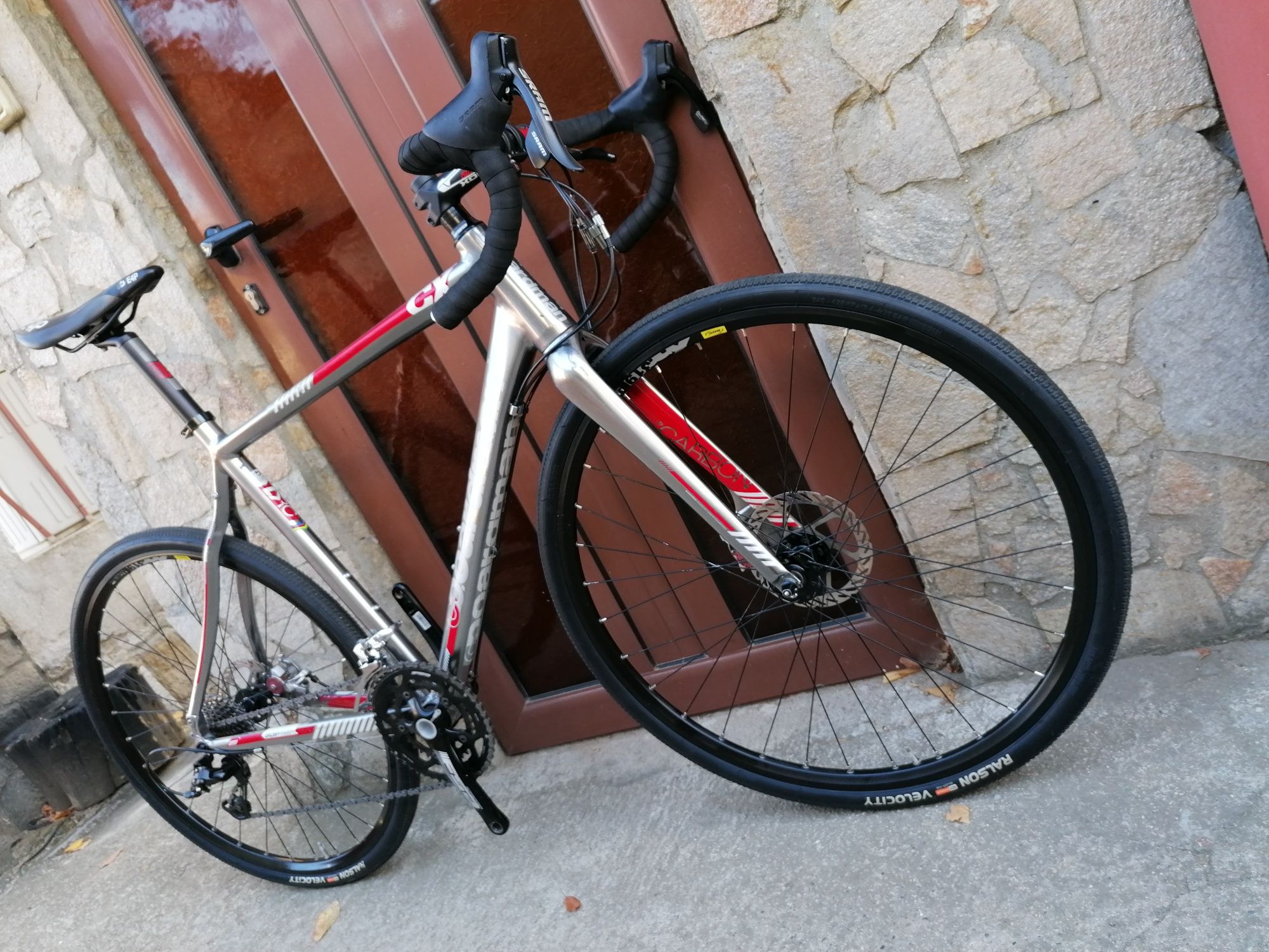 Boardman Gravel , SRAM Apex 2*10