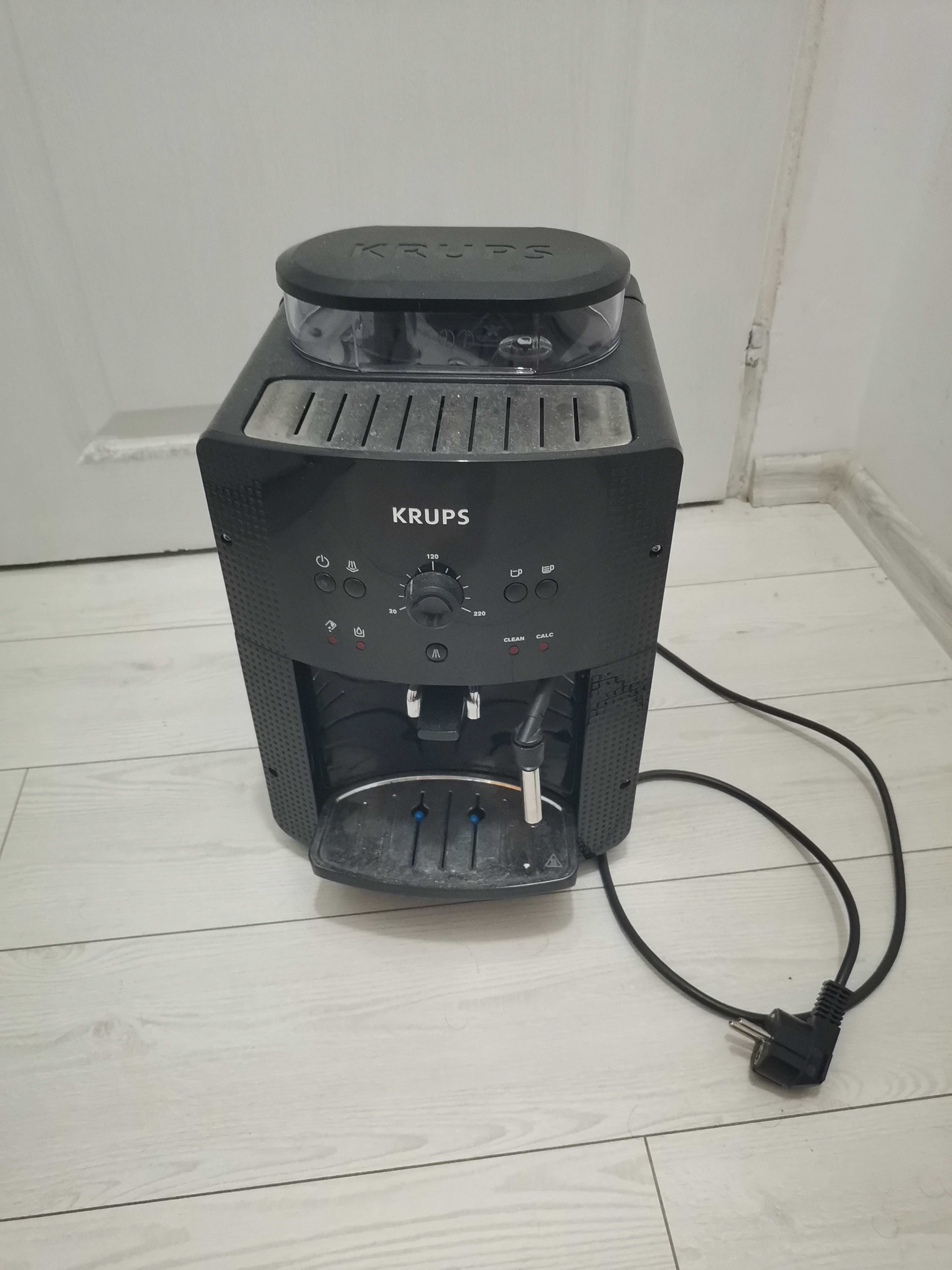 Продавам кафеавтомат Krups EA81