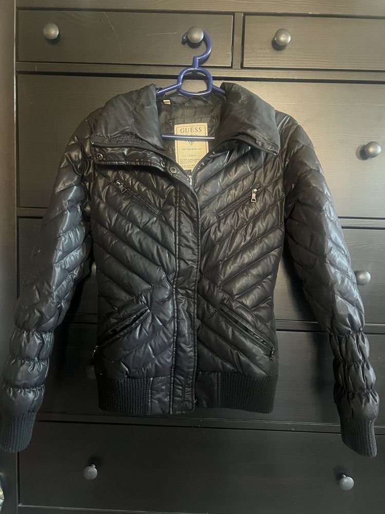 Зимно яке Guess