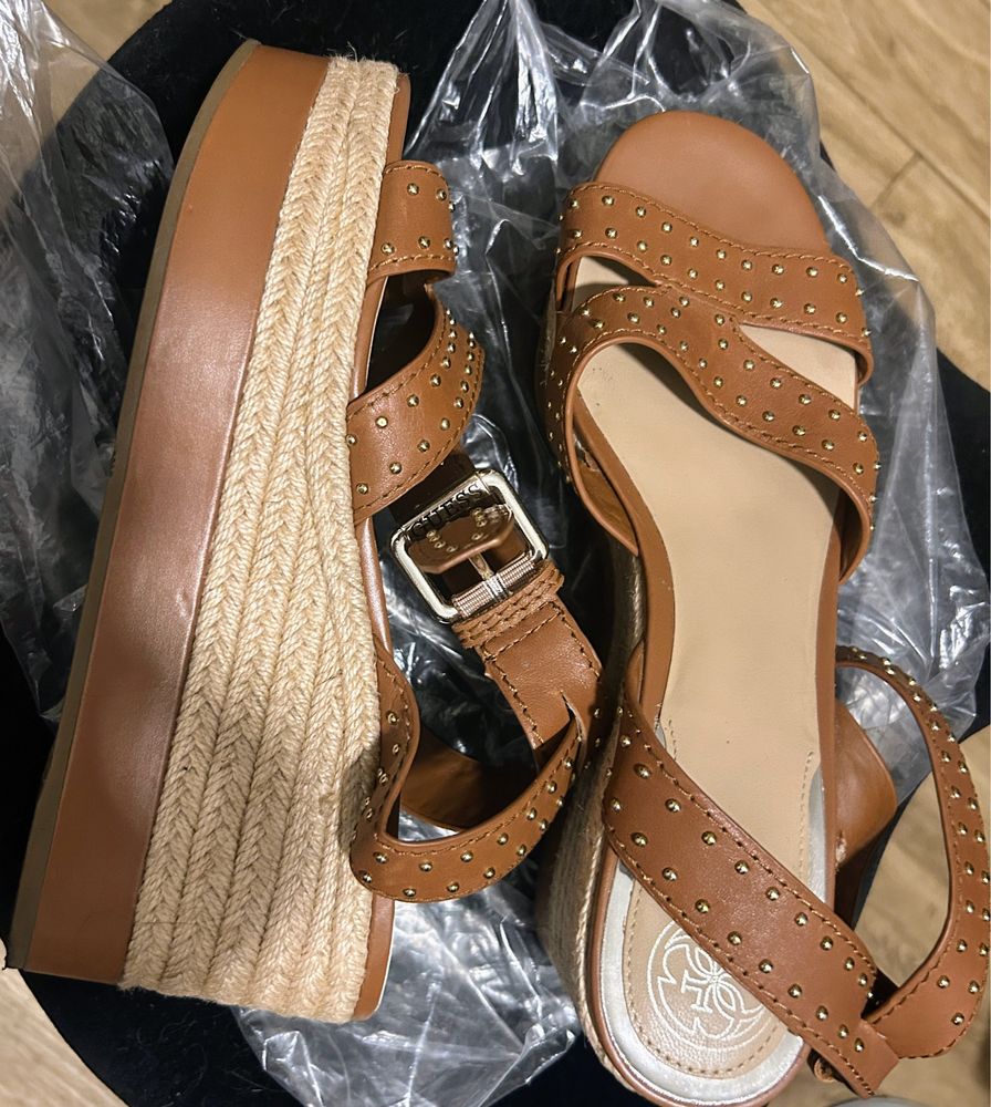 Sandale GUESS, platforma, marimea 40