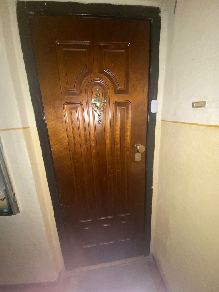 Reparatii usi/Reparatii termopane Galati/Deblocari usi/Yale usi/Manere