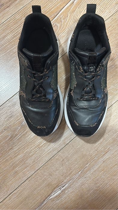 Дамски сникърси Guess