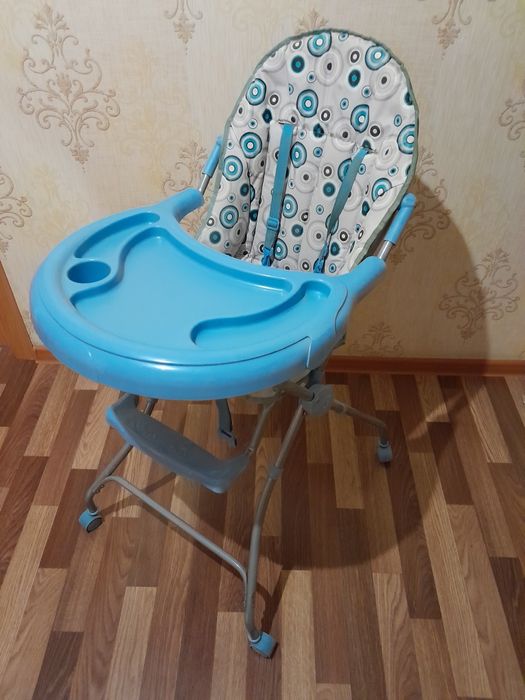 Стол для кормления