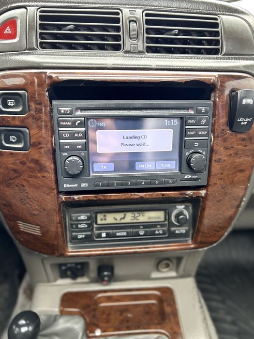 NISSAN Patrol m57//Piele//Silverstone//Troliu