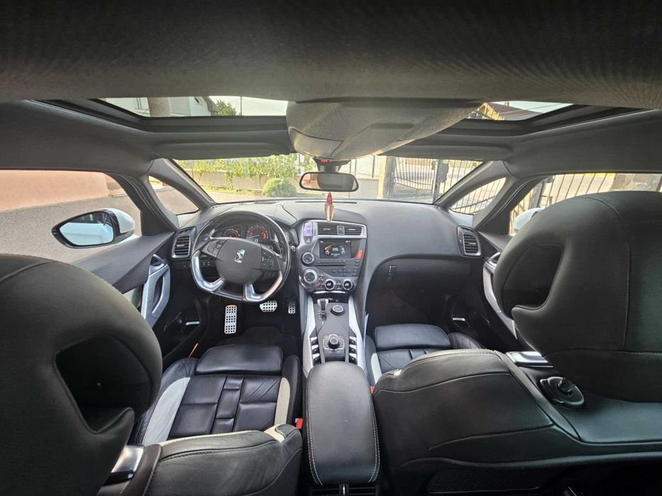 Citroen DS 5 2.0 HDI Hybrid 4x4 automat