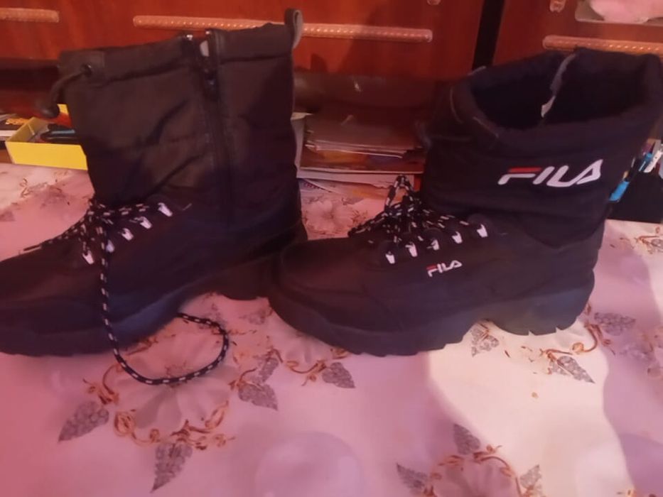 Продам новую обувь мужские